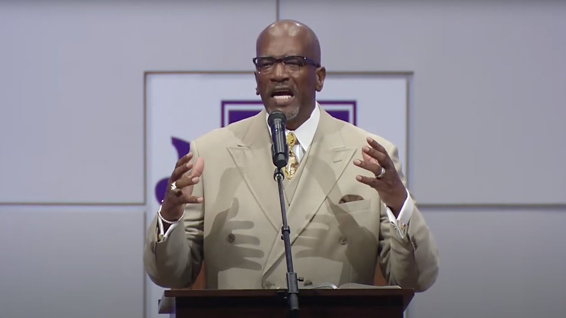 The Motherhood Of God (Isaiah 49:15-16)  - Rev. Terry K. Anderson